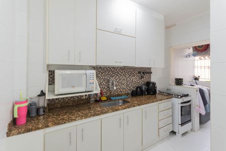 Apartamento à venda com 75m², 2 quartos e 1 vagaCozinha e Área de Serviço
