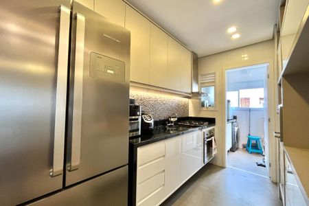 Apartamento à venda com 100m², 2 quartos e 1 vagaCozinha