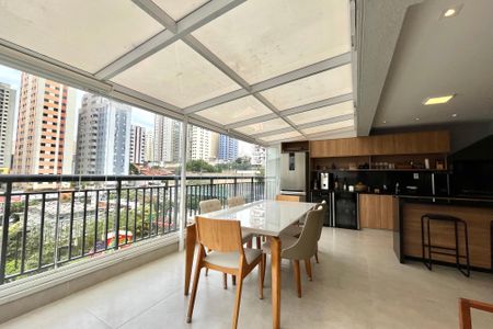 Apartamento à venda com 100m², 2 quartos e 1 vagaVaranda