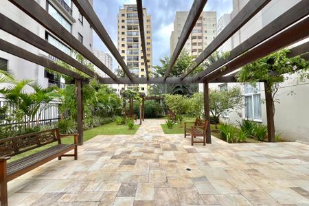 Apartamento à venda com 100m², 2 quartos e 1 vagaÁrea comum