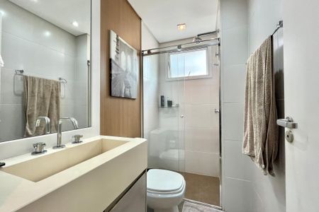 Apartamento à venda com 100m², 2 quartos e 1 vagaBanheiro Corredor