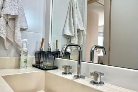 Apartamento à venda com 100m², 2 quartos e 1 vagaBanheiro Corredor