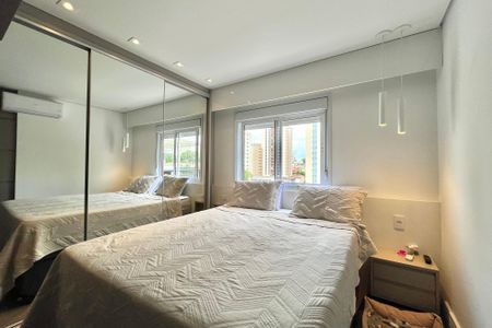 Apartamento à venda com 100m², 2 quartos e 1 vagaSuite