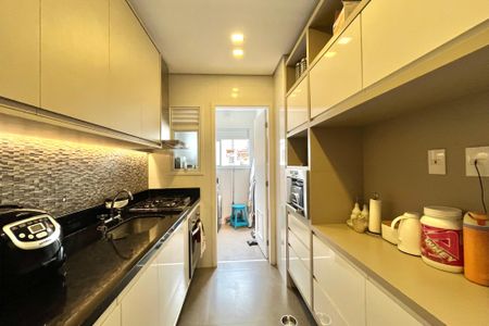 Apartamento à venda com 100m², 2 quartos e 1 vagaCozinha