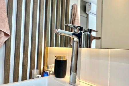 Apartamento à venda com 100m², 2 quartos e 1 vagaBanheiro da Suíte