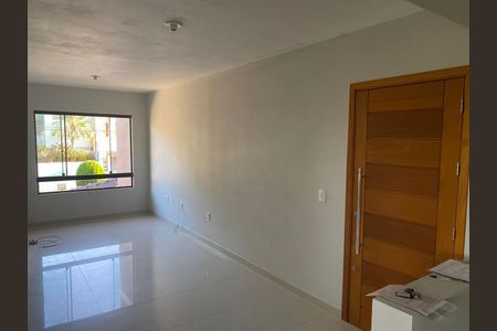 Sala de apartamento à venda com 2 quartos, 80m² em Rincão, Novo Hamburgo