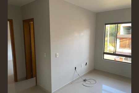 Apartamento para alugar com 80m², 2 quartos e 1 vagaSala