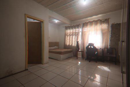 Casa para alugar com 70m², 2 quartos e sem vagasuíte