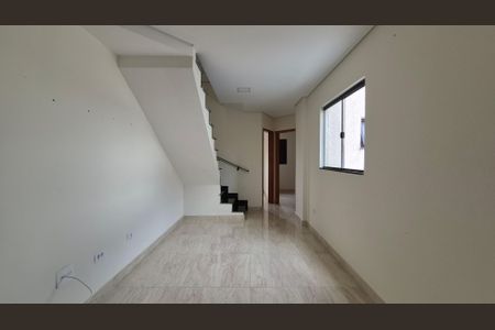 Sala de apartamento para alugar com 2 quartos, 83m² em Vila Humaita, Santo André