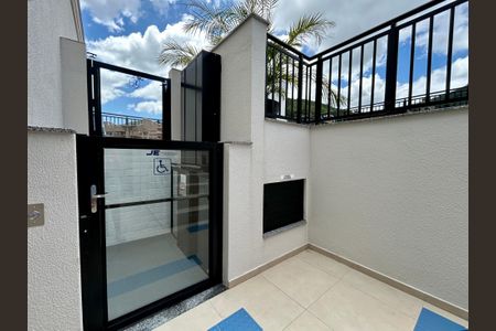 Apartamento para alugar com 99m², 3 quartos e 2 vagasAcessibilidade 