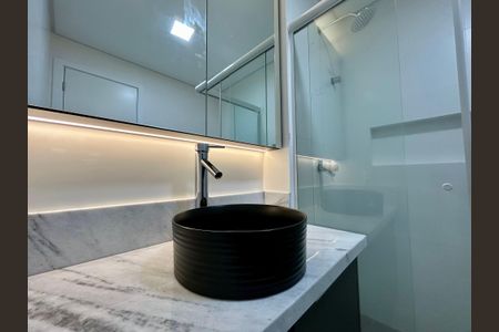 Apartamento para alugar com 99m², 3 quartos e 2 vagasBanheiro Social 