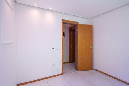 Apartamento para alugar com 55m², 2 quartos e 1 vagaQuarto 1