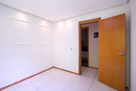Apartamento para alugar com 55m², 2 quartos e 1 vagaQuarto 1