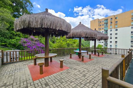 Apartamento para alugar com 55m², 2 quartos e 1 vagaÁrea comum