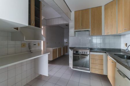 Apartamento para alugar com 104m², 3 quartos e 2 vagasCozinha
