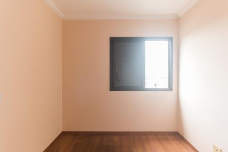 Apartamento para alugar com 104m², 3 quartos e 2 vagasQuarto 2