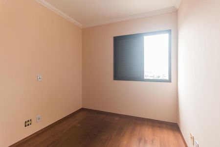 Apartamento para alugar com 104m², 3 quartos e 2 vagasQuarto 2