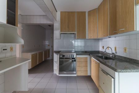 Apartamento para alugar com 104m², 3 quartos e 2 vagasCozinha