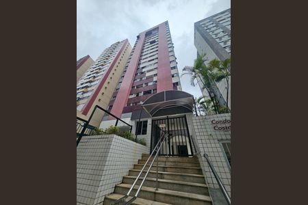 Apartamento para alugar com 80m², 3 quartos e 1 vaga Apartamento para alugar com 80m², 3 quartos e 1 vagaFachada e portaria