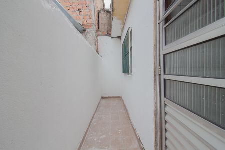 Casa para alugar com 100m², 2 quartos e sem vagaÁrea de serviço