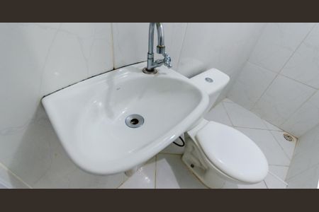 Casa para alugar com 90m², 4 quartos e sem vaga Casa para alugar com 90m², 4 quartos e sem vagaBanheiro 1