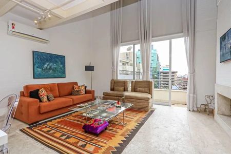 Sala  de apartamento para alugar com 1 quarto, 80m² em Moinhos de Vento, Porto Alegre