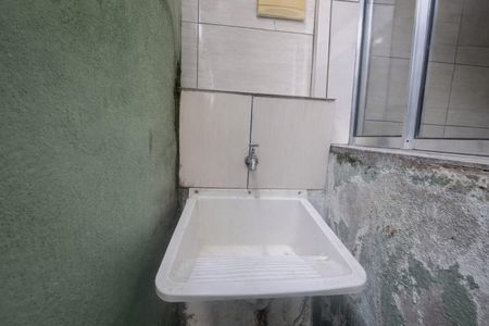 Casa para alugar com 30m², 1 quarto e sem vagaÁrea de Serviço