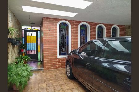 Casa à venda com 170m², 3 quartos e 2 vagas Casa à venda com 170m², 3 quartos e 2 vagasGaragem
