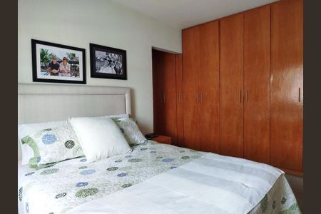 Casa à venda com 170m², 3 quartos e 2 vagas Casa à venda com 170m², 3 quartos e 2 vagasSuíte 1