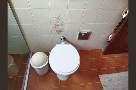 Casa à venda com 170m², 3 quartos e 2 vagas Casa à venda com 170m², 3 quartos e 2 vagasBanheiro 1- suíte 1