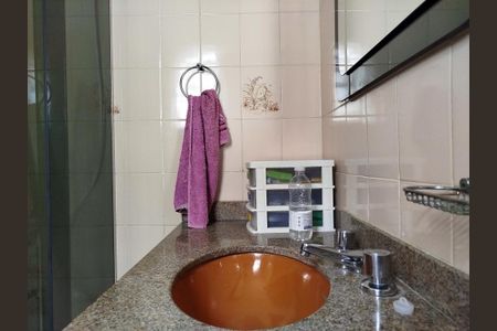 Casa à venda com 170m², 3 quartos e 2 vagas Casa à venda com 170m², 3 quartos e 2 vagasBanheiro 2 - suíte 2