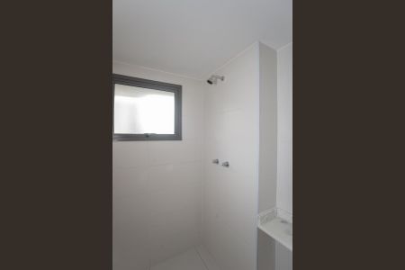 Apartamento à venda com 115m², 3 quartos e 2 vagas Apartamento à venda com 115m², 3 quartos e 2 vagasBanheiro do quarto 2 Suíte