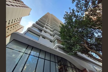 Apartamento à venda com 115m², 3 quartos e 2 vagas Apartamento à venda com 115m², 3 quartos e 2 vagasFachada