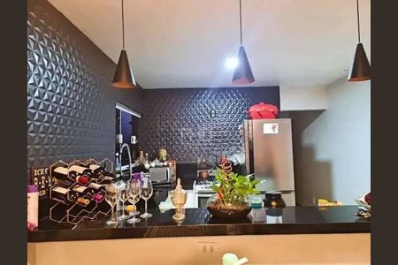 Casa à venda com 274m², 3 quartos e 2 vagas