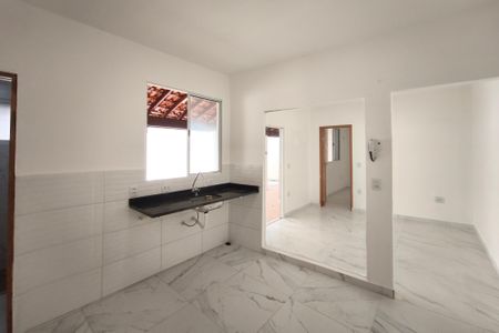 Casa à venda com 200m², 3 quartos e 3 vagas Casa à venda com 200m², 3 quartos e 3 vagasEdícula - Cozinha