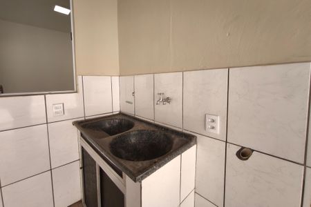 Casa à venda com 200m², 3 quartos e 3 vagas Casa à venda com 200m², 3 quartos e 3 vagasÁrea de Serviço