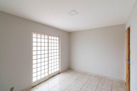 Casa para alugar com 120m², 3 quartos e 1 vagaQuarto 1