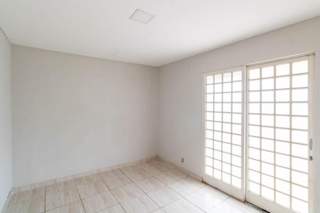 Casa para alugar com 120m², 3 quartos e 1 vagaQuarto 1