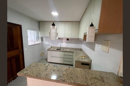 Cozinha de casa para alugar com 2 quartos, 120m² em Itaipuaçu, Maricá