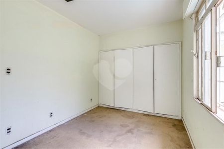 Casa à venda com 5 quartos, 472m² em Jardim Luzitania, São Paulo