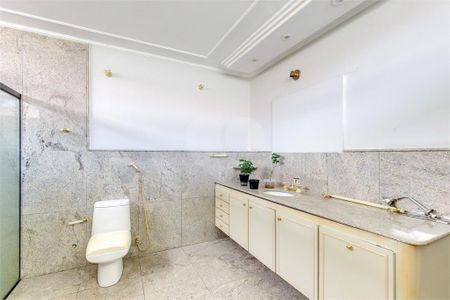 Casa à venda com 472m², 5 quartos e 6 vagas