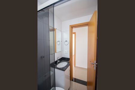Apartamento para alugar com 74m², 3 quartos e 2 vagas Apartamento para alugar com 74m², 3 quartos e 2 vagasBanheiro Social