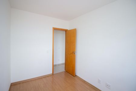 Apartamento para alugar com 74m², 3 quartos e 2 vagas Apartamento para alugar com 74m², 3 quartos e 2 vagasQuarto 2