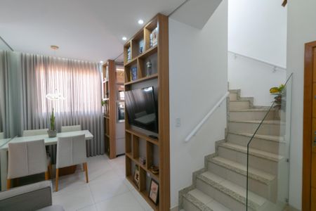 Apartamento à venda com 3 quartos, 98m² em Minaslandia, Belo Horizonte