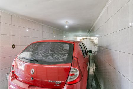 Casa à venda com 190m², 4 quartos e 2 vagas Casa à venda com 190m², 4 quartos e 2 vagasGaragem