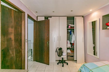 Casa à venda com 190m², 4 quartos e 2 vagas Casa à venda com 190m², 4 quartos e 2 vagasSuíte 1