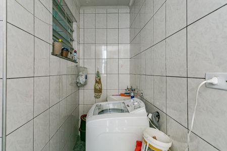 Casa à venda com 190m², 4 quartos e 2 vagas Casa à venda com 190m², 4 quartos e 2 vagasÁrea de Serviço