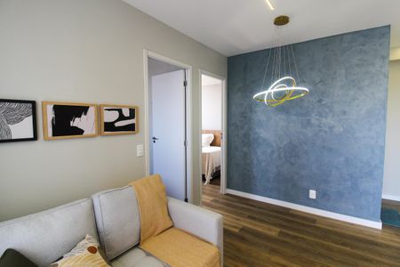 Sala de apartamento para alugar com 2 quartos, 38m² em Vila Butantã, São Paulo