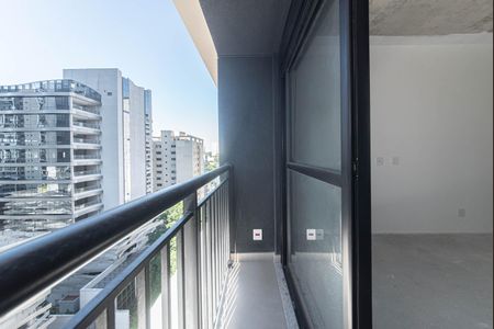 Studio à venda com 23m², 1 quarto e sem vaga Studio à venda com 23m², 1 quarto e sem vagaVaranda