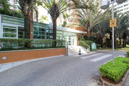 Apartamento para alugar com 129m², 2 quartos e 3 vagasFachada